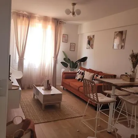 Apartment Au Coeur De La Cite D'angouleme Angouleme