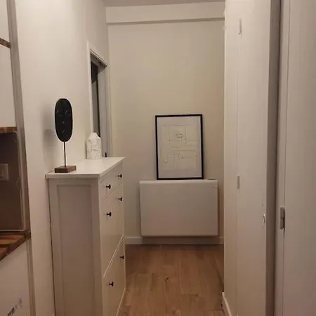 Au Coeur De La Cite D'angouleme *