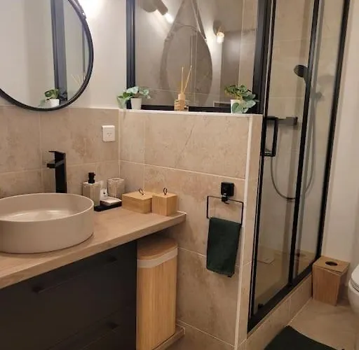 Au Coeur De La Cite D'angouleme Angouleme